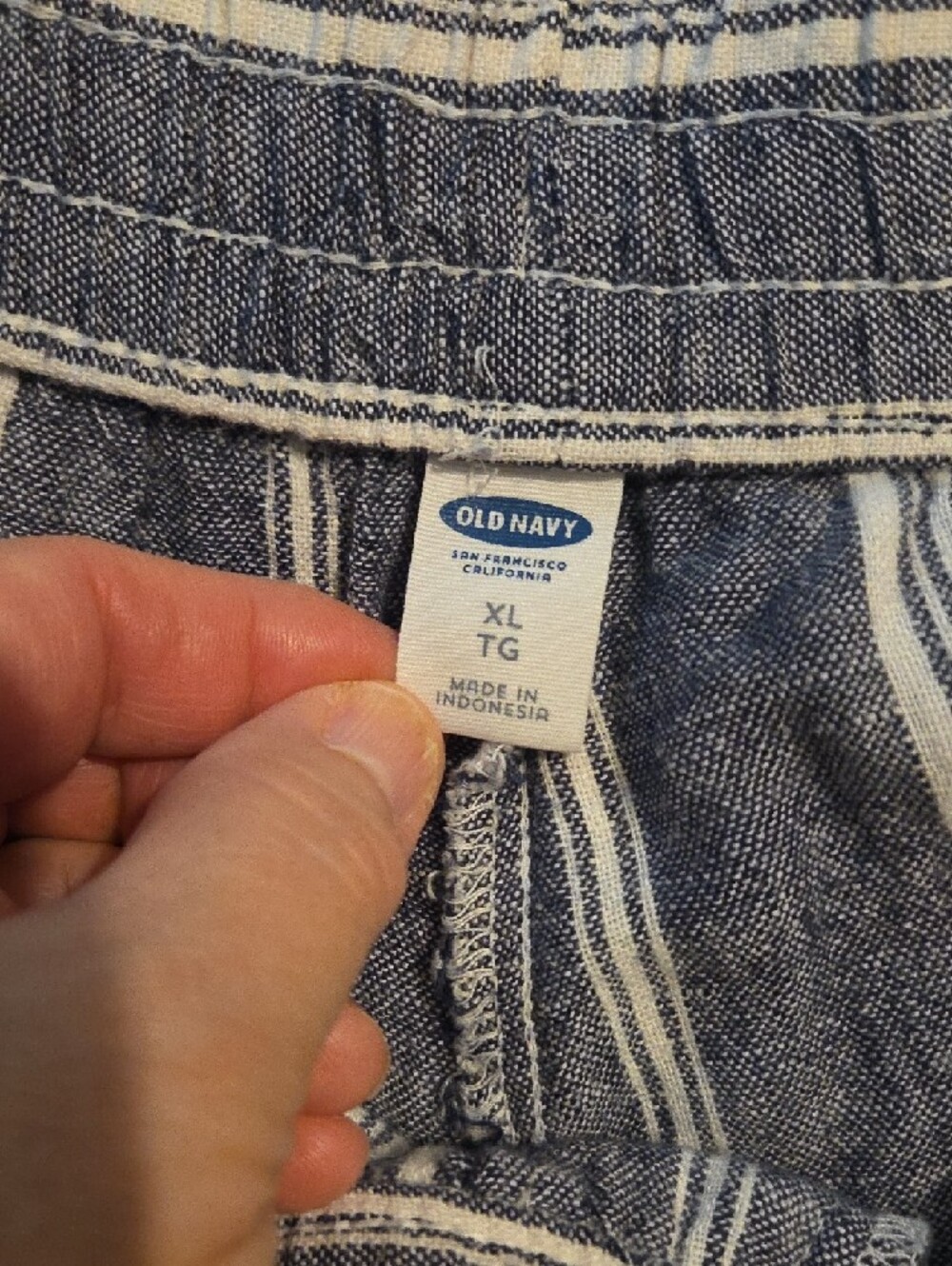 Old Navy Navy and White Vertical Stripe Women's Drawstring Trousers - Picture 4 of 5
